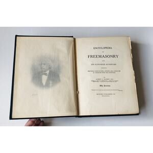 Antique 1917 Encyclopedia of Freemasonry HC Book Illustrated Mackey Men’s Lodges